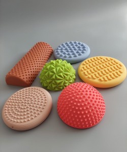 sciezka-sensoryczna-tullo-fizjo-6-elementow-produkt-pastele.jpg