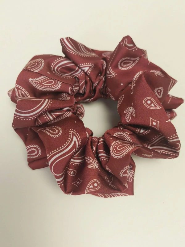 gumka-scrunchie-bordo-satyna-armani.jpg